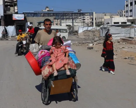 Running from Peril to Destruction: Gaza City Residents Face Heart-Wrenching Decision